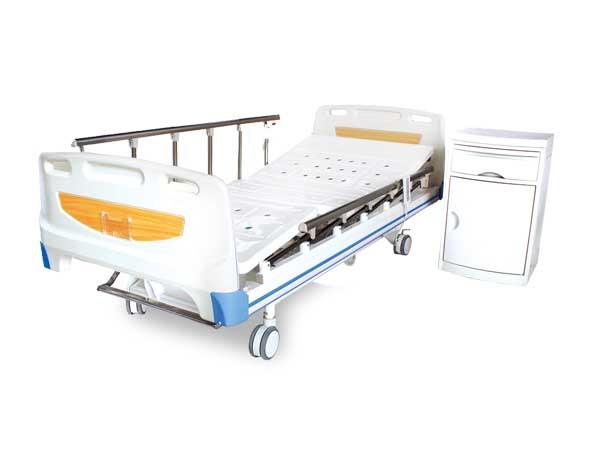 五功能电动护理床的床板采用冷板一次冲压成型，坚固耐用