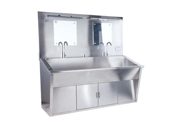 不锈钢感应洗手池采用SUS304不锈钢双层制作，中间特殊静音处理